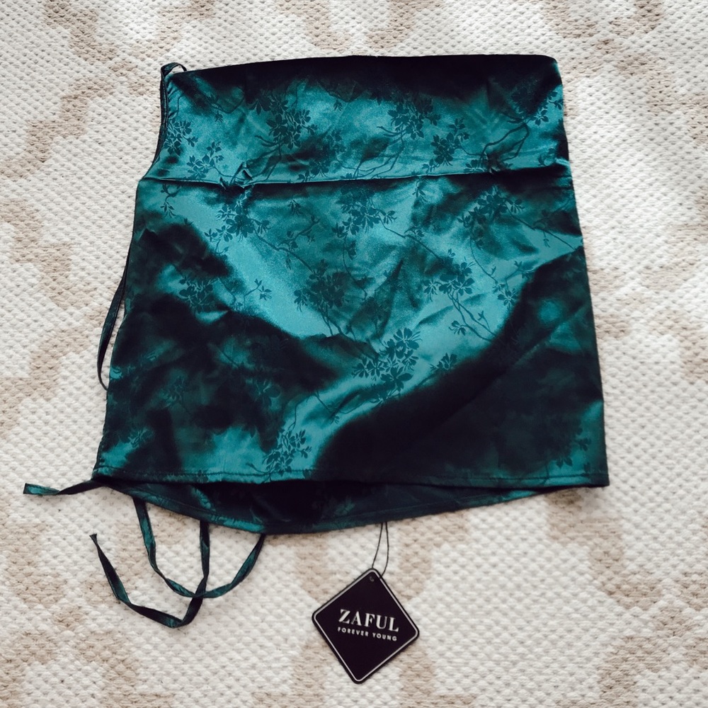 peacock green zaful satin top